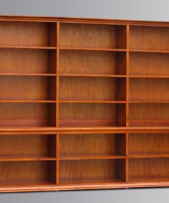 Mateo Bookshelves